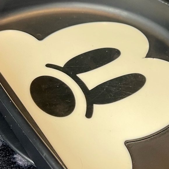 (SOLD)4 Baby Plates + 3-in-1 Training Cup - Picture 6 of 12